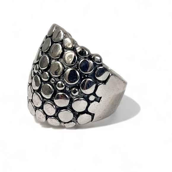 ❤️ Vintage Textured Silver Cigar Band Ring - Picture 3 of 5